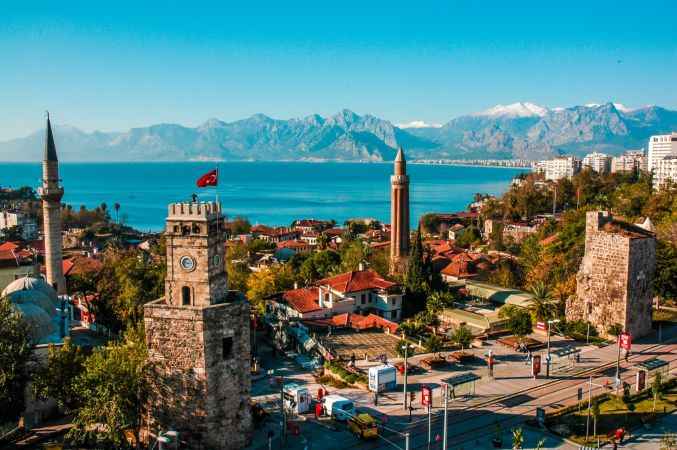 Türkiye'nin Yaşanabilir Şehirleri Açıklandı: Antalya yine ilklerde