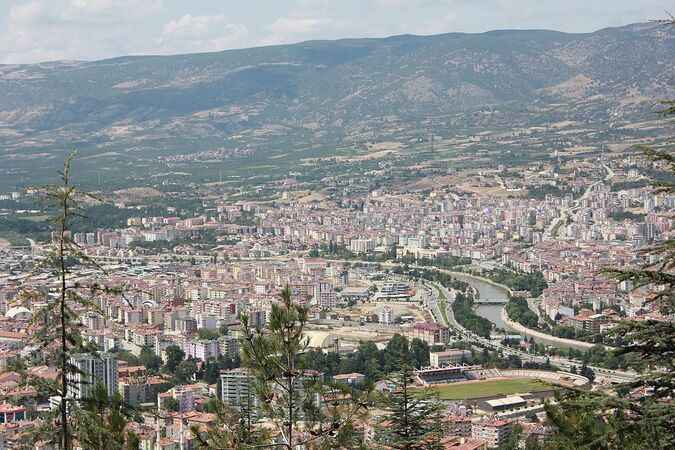 Tokat Orman İşletme Müdürlüğü ağaçlandırma revizyon projesinde makineli toprak işleme ve dikenli tel çit ihata işi yaptıracak
