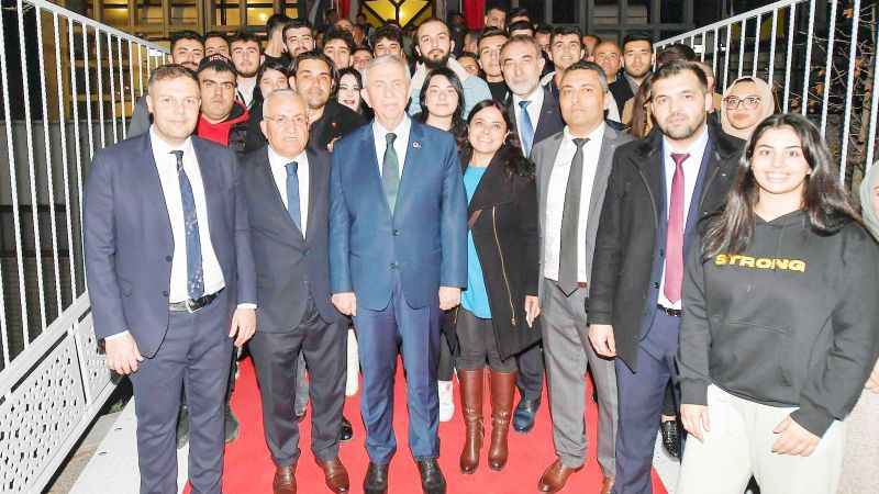 Mansur Yavaş, Kırşehirlilerle iftarla buluştu