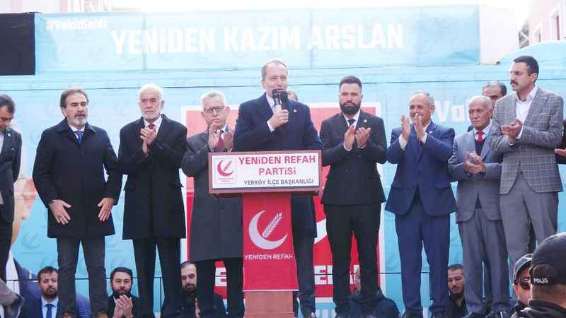 Yeniden Refah Partisi Genel Başkanı Erbakan, Sandıkları Patlatacağız!