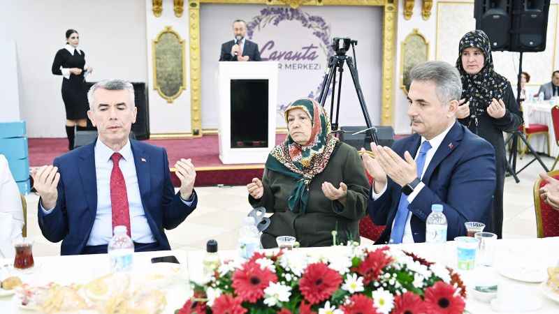 Şehit ve Gazi Aileleri ile İftar Yemeğinde Buluştular