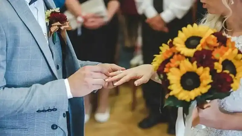 Şehrin Yeni Çiftlerine Müthiş Destek! Düğün Salonu, Beyaz Eşya ve Mobilya Sadece Bir Tık Uzağınızda!