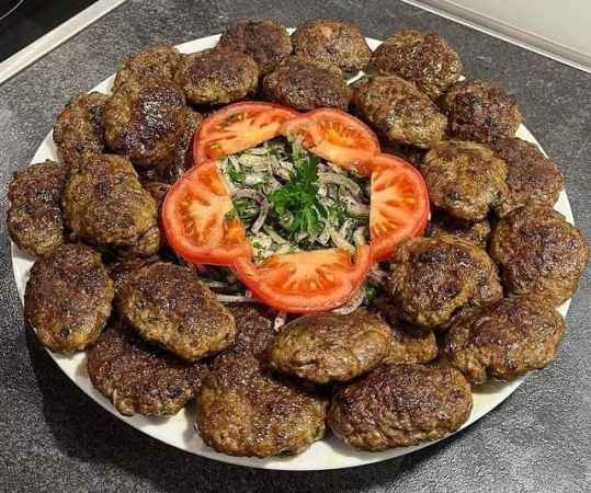Ramazan'da ne yapacağım diye düşünmeyin: Anne Köftesi Tarifi