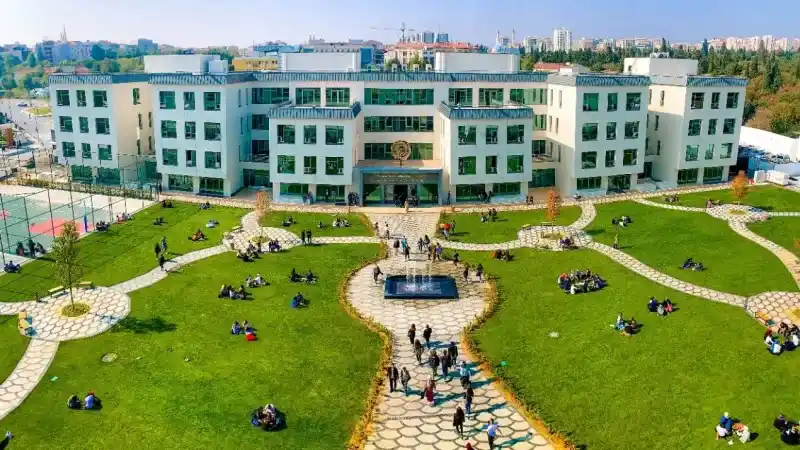Biruni Üniversitesi Başvuru Sürecini Başlattı: Alımlar Başlıyor!