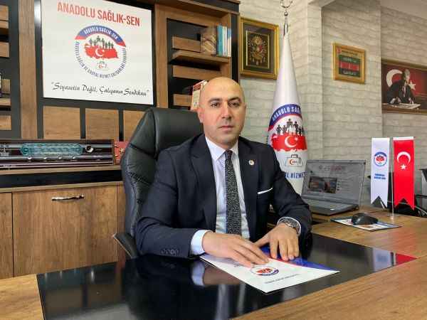 Bayram ikramiyesinde memurlar unutulmamalı!