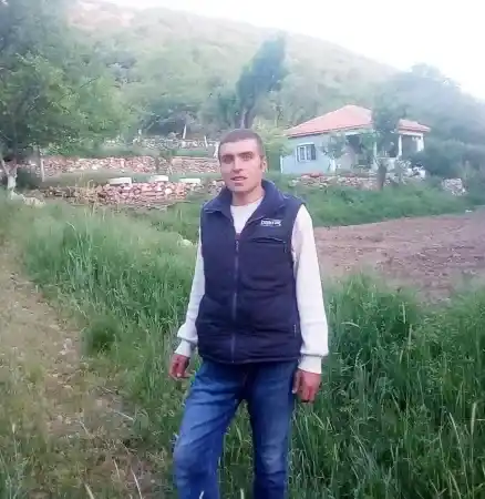 Bir ağabeyin kardeş mücadelesi: sesimi duyan var mı?