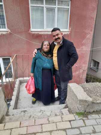 Yozgat Taşköprü Mahallesi Muhtar Adayı Aldemir, İhtiyaç Sahiplerinin Yanında!