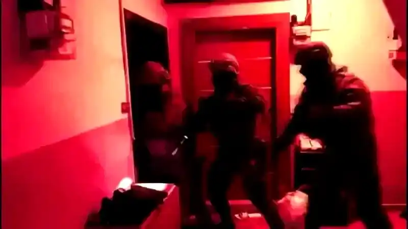 Elebaşı Serdar Alp kimdir kaç yaşında nereli?