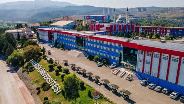 Karabük Üniversitesi'nde Neler Oluyor? Rektörlükten Açıklama Geldi