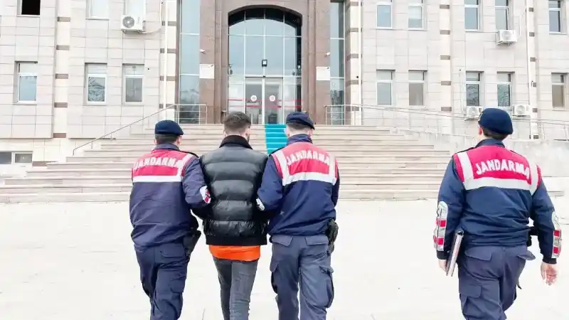 Yozgat’ta Banka Dolandırıcısı Kıskıvrak Yakalandı!