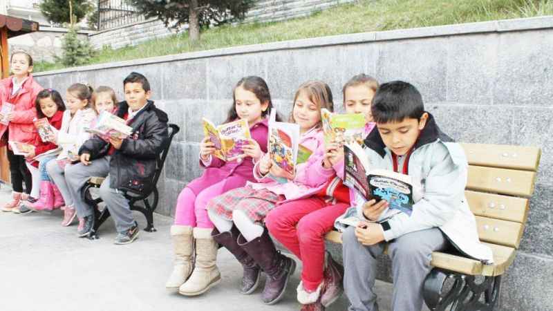 Kitap Severler Akdağmadeni'nde Buluştu!