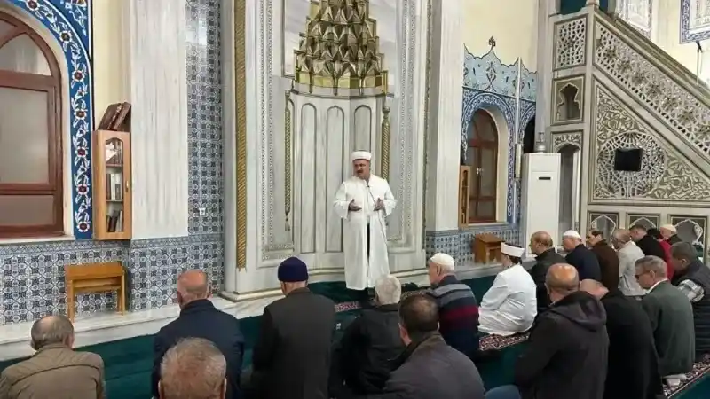 Enderun Üsulu Teravih Namazı Nedir, Nasıl Kılınır?