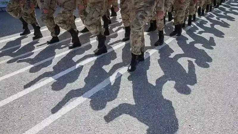 Asker Neden Oy Kullanamaz?