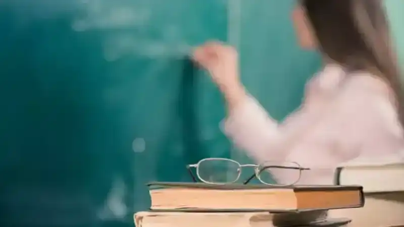 1 Nisan Üniversiteler Tatil mi?