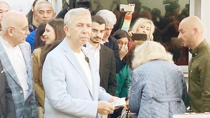 Mansur Yavaş Yeniden Ankara Büyükşehir Belediye Başkanı Oldu