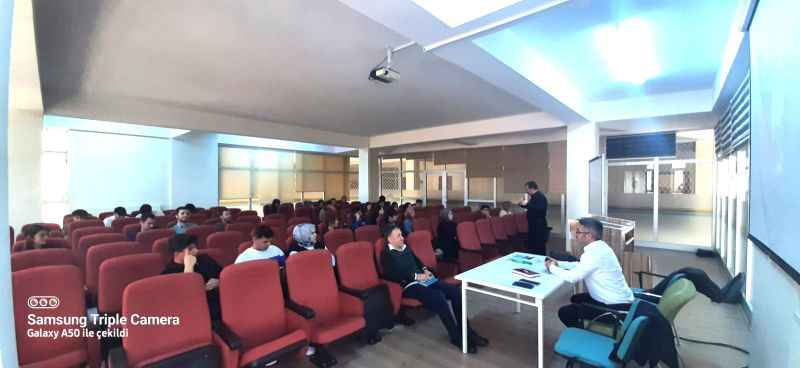 Bozok Üniversitesi Öğrencilerine Proje Yazım Stratejileri Anlatıldı