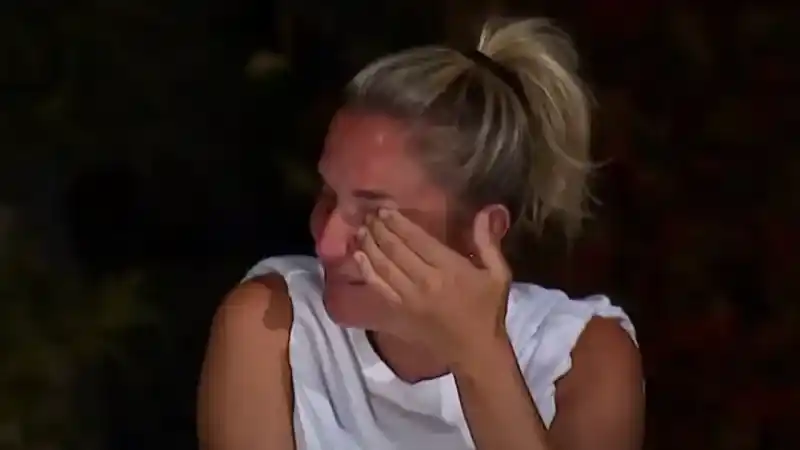 Survivor Sema Neden Diskalifiye Oldu?