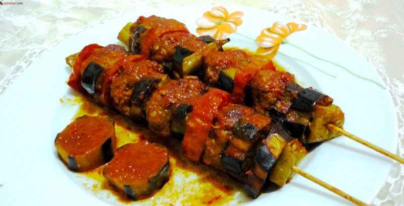 Fırında Patlıcan Kebabı Tarifi ile Sofralarınızı Şenlendirin!