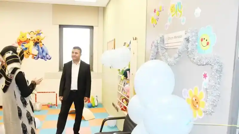 Yozgat’ta Yüzlerce Çocuğa Umut Oluyor: Çevre İllerinde Göz Bebeği!