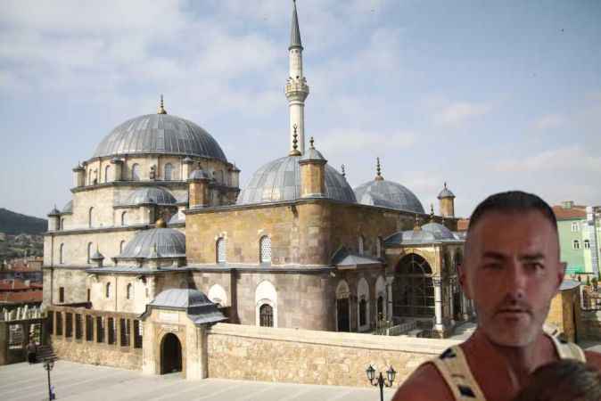 Gurbetten gelen ölüm haberi üzdü