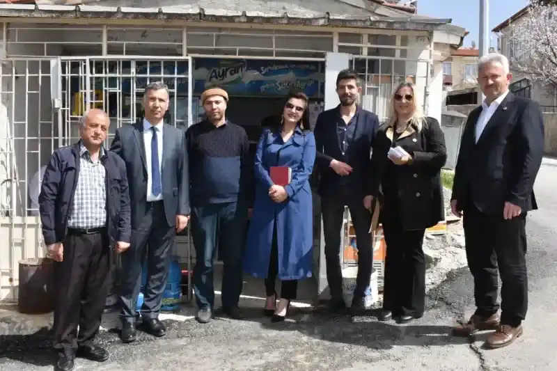 Osmanlı Dönemindeki Zimem Defteri Geleneğini Sürdürüyorlar