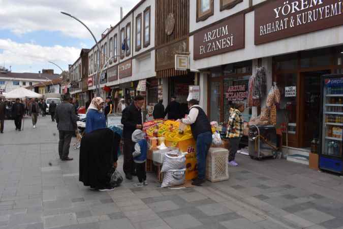 Yozgat'ta Bayramın Vazgeçilmezi Şekerler Tezgahlarda