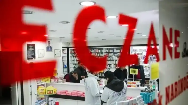 ECZANELER PAZARTESİ GÜNÜ AÇIK MI? Eczaneler 8 Nisan Pazartesi açık olacak mı?