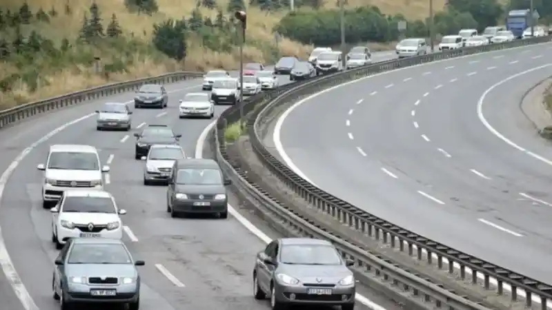 KÖPRÜ VE OTOYOLLAR ÜCRETSİZ Mİ? Osmangazi Köprüsü, Kuzey Marmara Otoyolu bedava mı? Ücretsiz köprüler ve otoyollar!