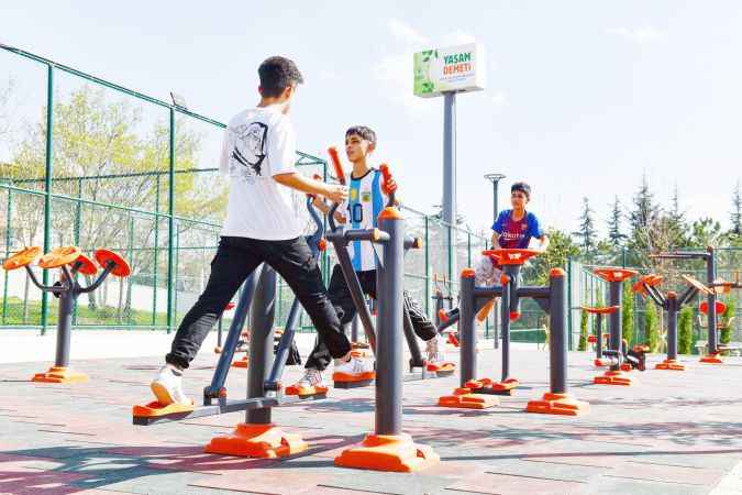 Atıl olarak bulunan lunapark alanını yeni bir sosyal tesise dönüştürdü