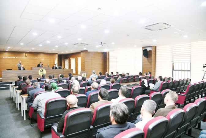 Pursaklar Belediyesi’nde Yeni Dönemin İlk Meclis Toplantısı