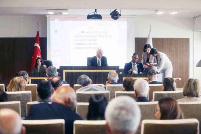Yenimahalle’de yeni dönemin ilk meclisi toplandı