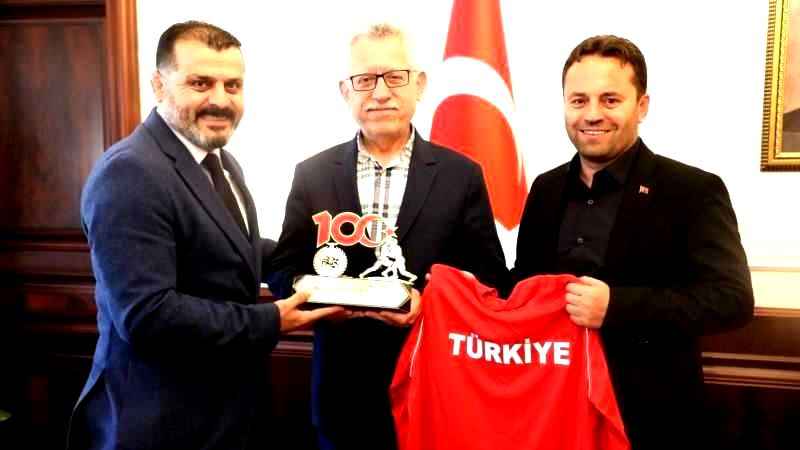 Başkan Arslan’a önemli ziyaret Ata sporunu konuştular
