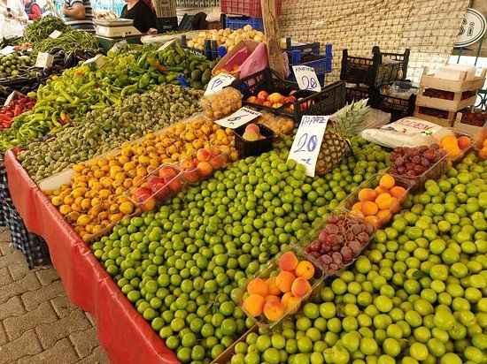 Ankara’nın En Ucuz Pazarı Köklü Pazarı Keçiören İlçesinde Kuruldu 19 Nisan 2024