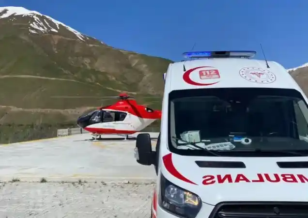 Ambulans helikopterler Bahçesaray’da havalandı