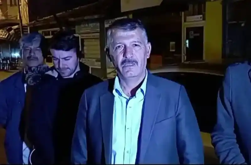 Tokat’ta yaşanan 4,7 büyüklüğündeki deprem anı güvenlik kamerasında