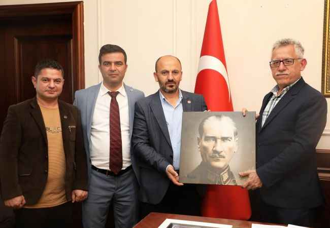 Yozgat Belediyesi'ne hayırlı olsun ziyaretleri devam ediyor
