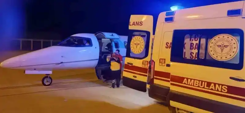 Muş'tan Minik Alya için ambulans uçak havalandı