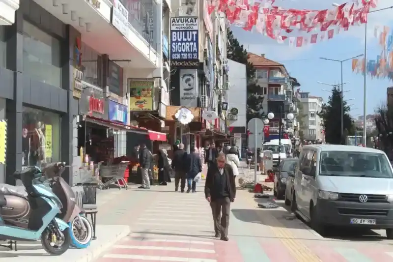 Belediye Başkanlığı İçin İktidar Desteği Şart mı?