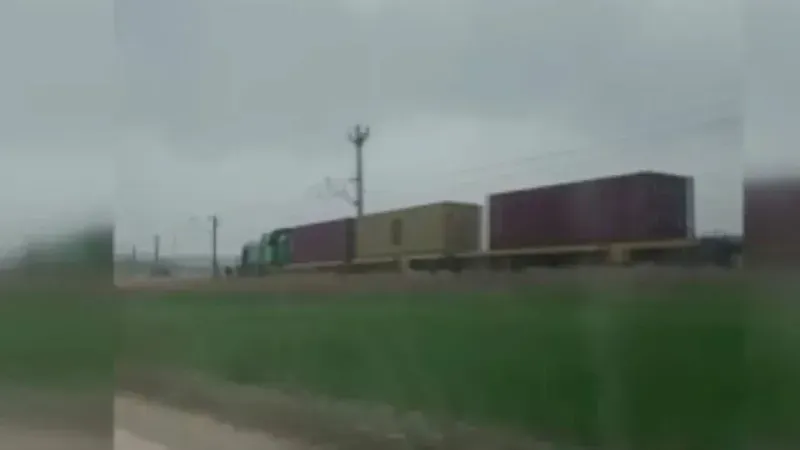 Ankara Sincan'da Yük Treni Raydan Çıktı: Müdahale Başladı