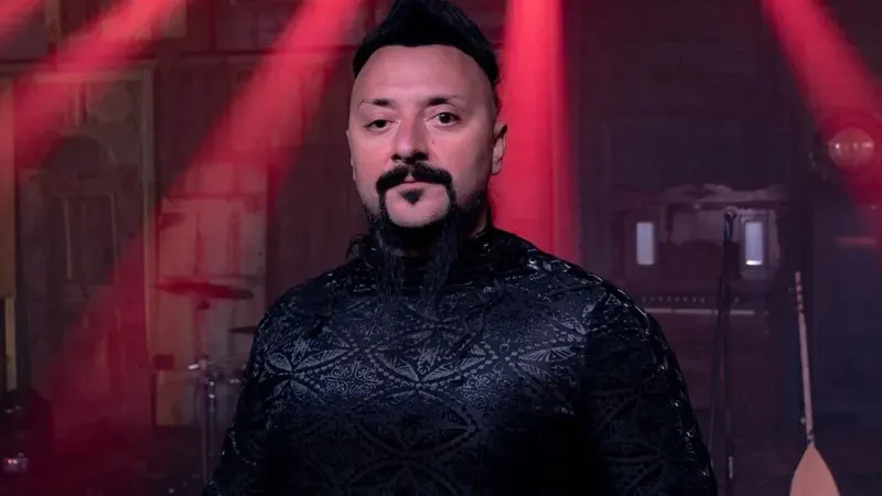Hayko Cepkin'den T.C. İbareli Yozgat Paylaşımı