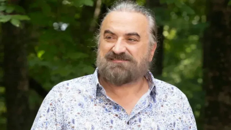 Volkan Konak'tan Ali Erbaş'a Sürpriz Şarkı