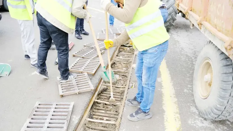 Yağışlara Karşı Tedbirler Alındı: Belediye Ekipleri Sahada!