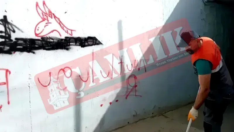 Polatlı Belediyesi'nden İlçe Sokaklarında Genel Temizlik Çalışması
