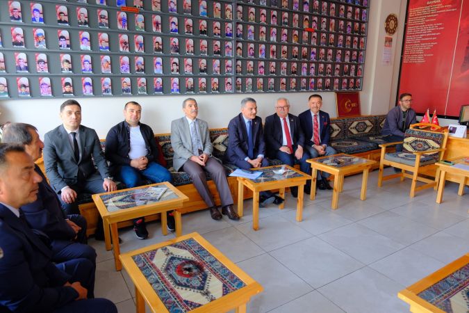 Şehit ve Gazi Ailelerimizin her zaman yanındayız