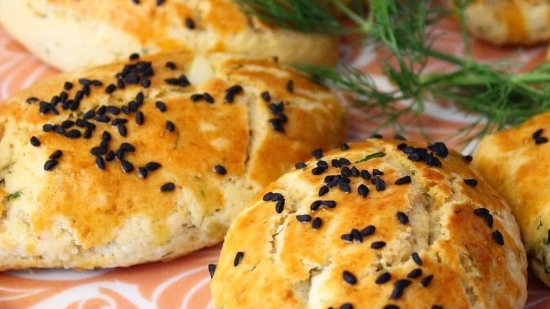 Kahvaltıdan Çay Saatine: Mahlepli Dereotlu Poğaça!