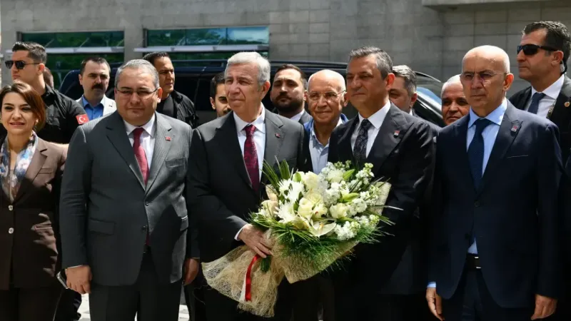 CHP Genel Başkanı Özel'den Ankara Büyükşehir Belediye Başkanı Yavaş'a Ziyaret