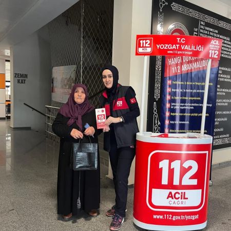 Yozgat'ta 112 Acil Çağrı Merkezi Farkındalık İçin Stant Açtı