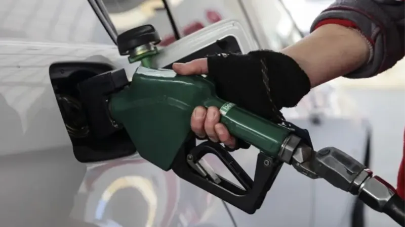Benzin ve Motorine indirim gelecek mi, yapılacak mı? 5 Mayıs akaryakıt fiyatları! Benzin ve Motorine indirim var mı?