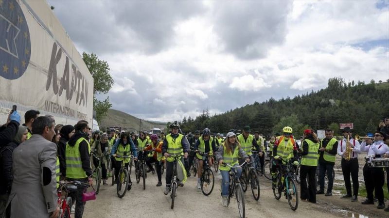 Ankara'da Sağlık ve Sporun Buluştuğu 11. Yeşilay Bisiklet Turu