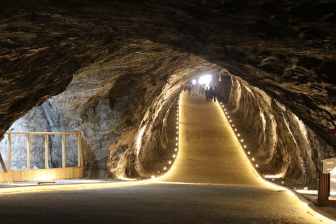Çankırı'da Yer Altı Tuz Şehri" Turizmi ve Ekonomiyi Canlandırıyor